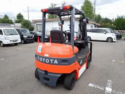 TOYOTA  FORKLIFT 