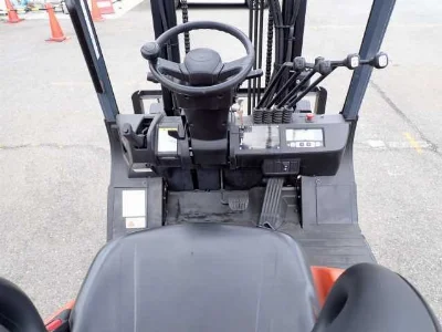 TOYOTA  FORKLIFT 