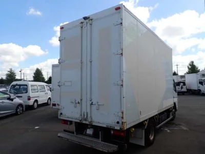 Mitsubishi Fuso Canter