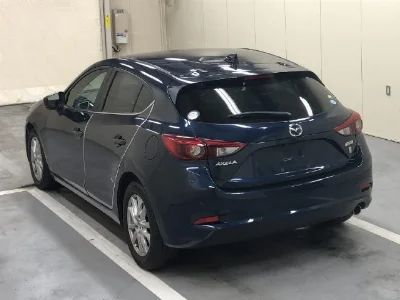 MAZDA AXELA