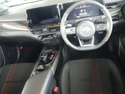 NISSAN AURA