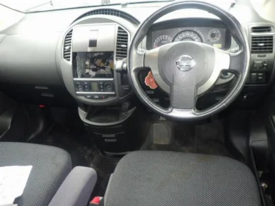 NISSAN LAFESTA