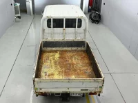 Цена авто Toyota DYNA TRUCK с аукционов Японии, номер кузова RZY230, пробег 251 000, оценка 9