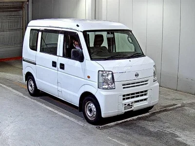 NISSAN CLIPPER VAN