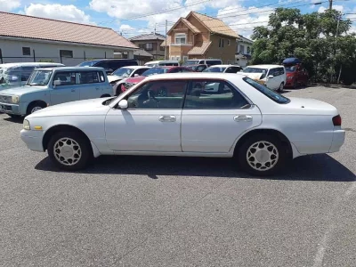 NISSAN LAUREL