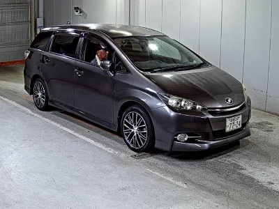 TOYOTA WISH