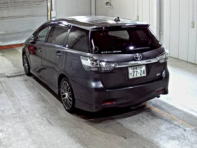 TOYOTA WISH
