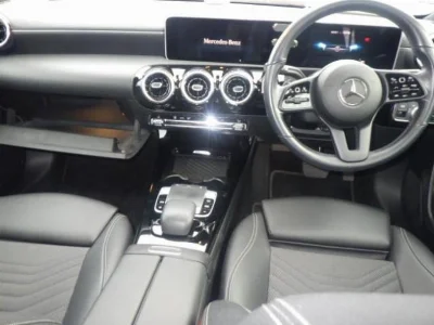 MERCEDES BENZ A CLASS