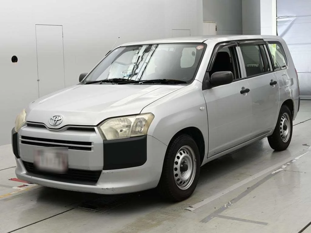 Toyota Succeed  с аукциона в Японии