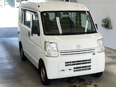 NISSAN CLIPPER VAN
