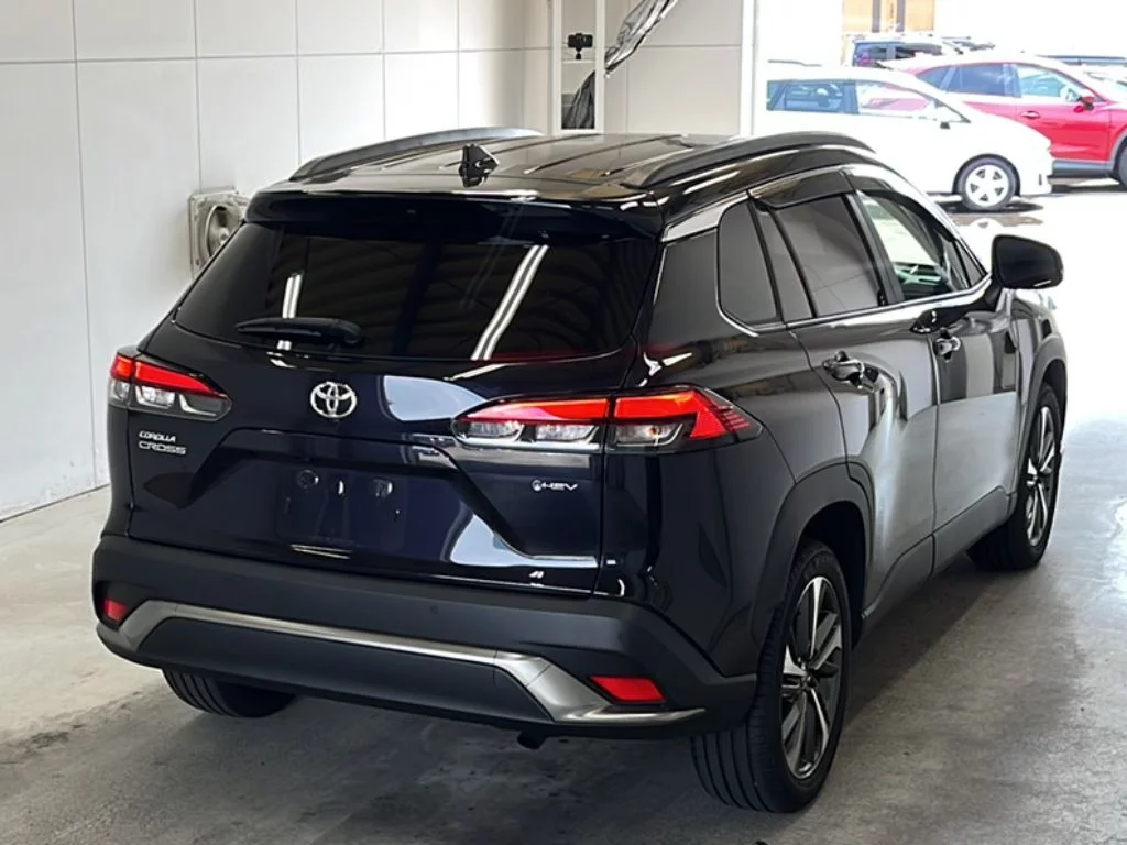 Toyota Corolla Cross  с аукциона в Японии