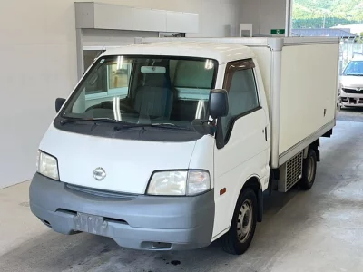 NISSAN VANETTE TRUCK
