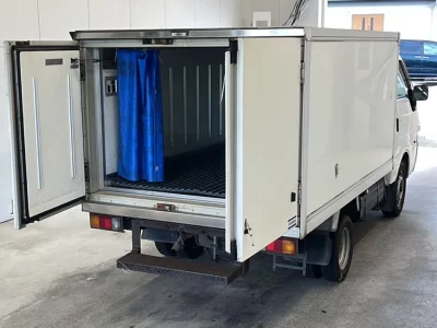 NISSAN VANETTE TRUCK