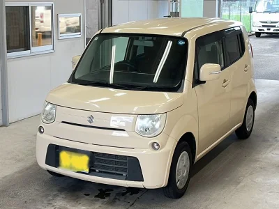 SUZUKI MRWAGON