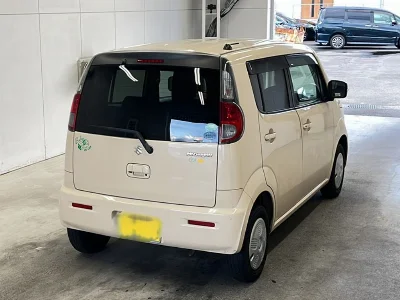 SUZUKI MRWAGON