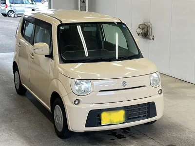 SUZUKI MRWAGON