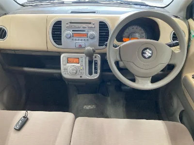 SUZUKI MRWAGON