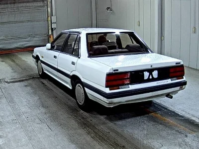 NISSAN SKYLINE