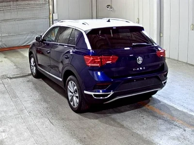 VOLKSWAGEN T-ROC