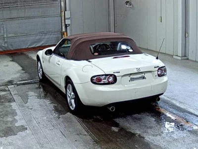 MAZDA ROADSTER
