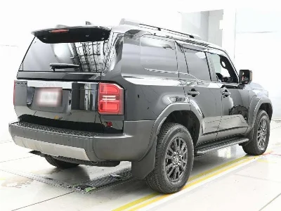 TOYOTA LAND CRUISER 250
