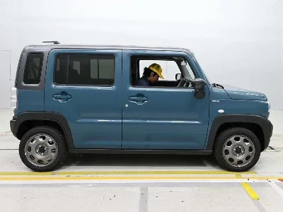 SUZUKI HUSTLER