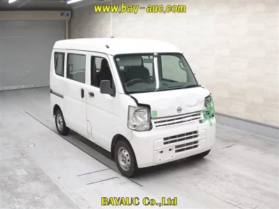 NISSAN CLIPPER VAN