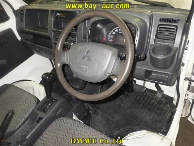 MITSUBISHI MINICAB TRUCK