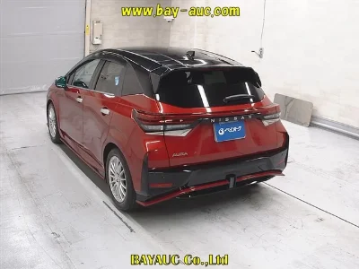NISSAN AURA