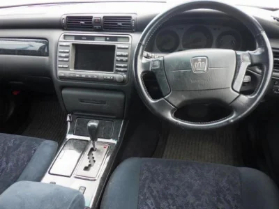 TOYOTA CROWN ESTATE