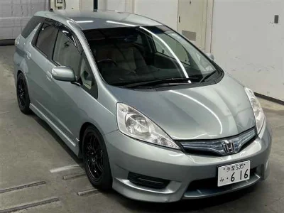 HONDA FIT SHUTTLE