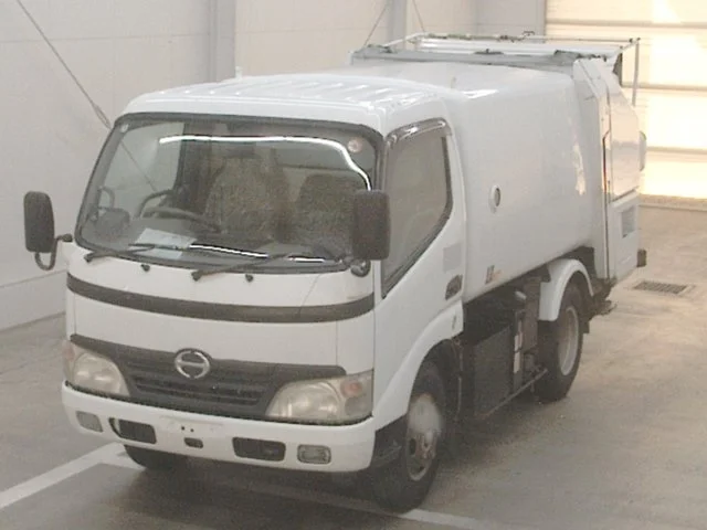 Hino Dutro  с аукциона в Японии