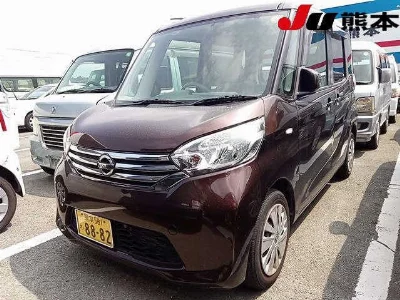 Nissan Dayz Roox