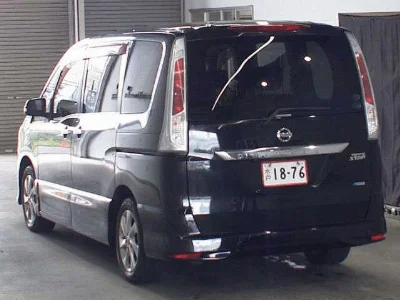 NISSAN SERENA