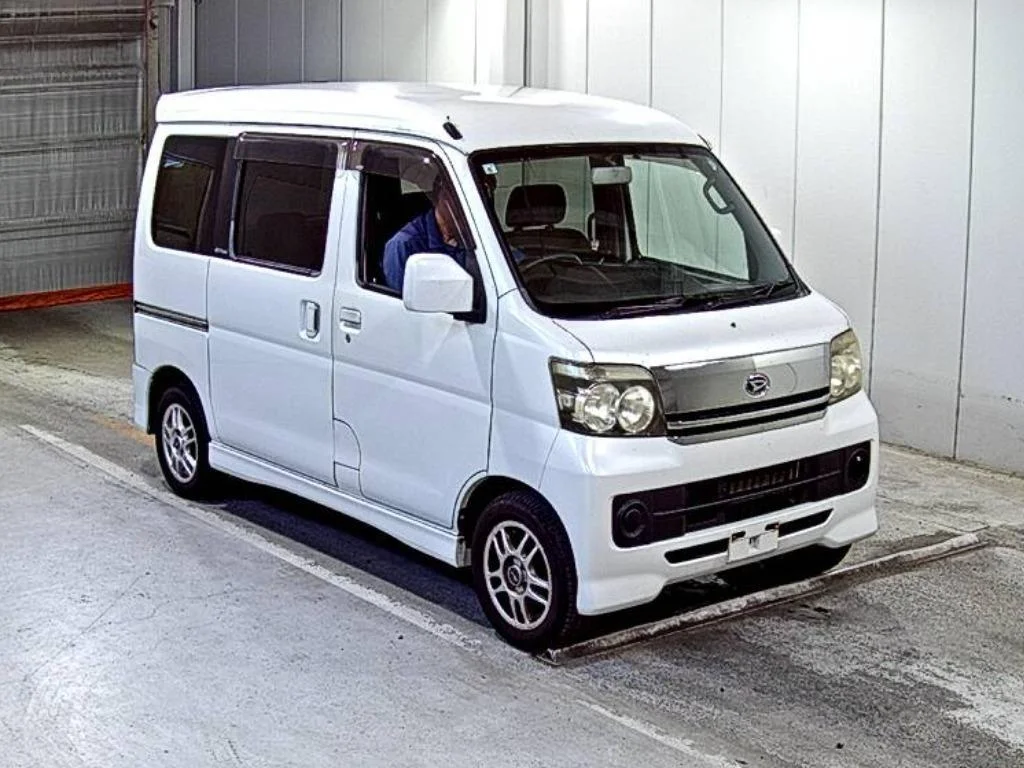 Daihatsu Atrai  с аукциона в Японии