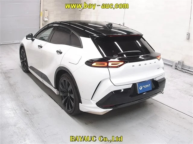 Toyota Crown Sport  с аукциона в Японии
