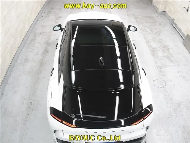 Toyota Crown Sport  с аукциона в Японии