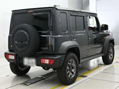 SUZUKI JIMNY NOMADE