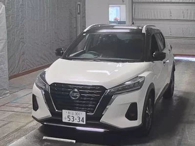 NISSAN KICKS
