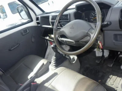 MITSUBISHI MINICAB TRUCK