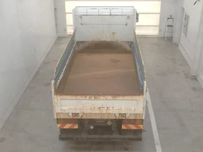 MITSUBISHI FUSO