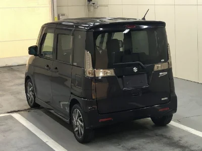 Suzuki Spacia Custom