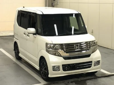 Honda N BOX CUSTOM
