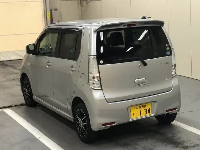 SUZUKI WAGON R STINGRAY
