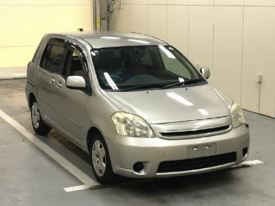 TOYOTA RAUM