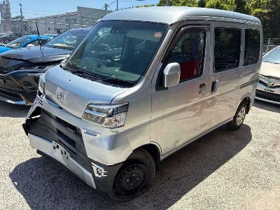 TOYOTA PIXIS VAN