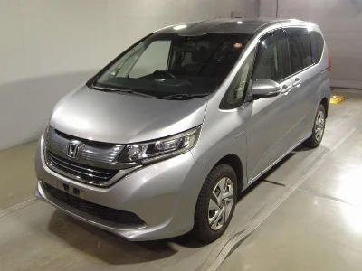 HONDA FREED + HYBRID
