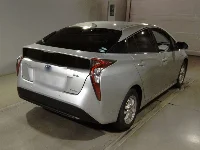 Цена авто Toyota Prius с аукционов Японии, номер кузова ZVW55, пробег 72 000, оценка 6