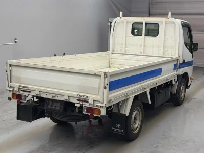TOYOTA DYNA