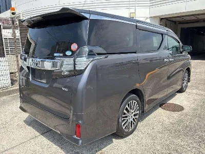 TOYOTA VELLFIRE